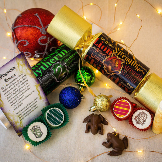Harry Potter Hogwarts Love Christmas Crackers