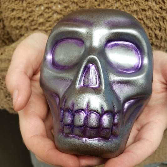 Breakable skull